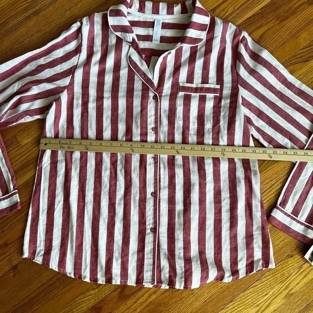 Pajamas top